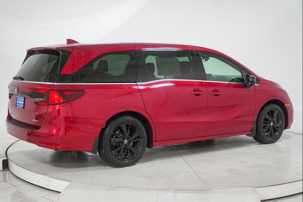 used 2023 Honda Odyssey car, priced at $35,998