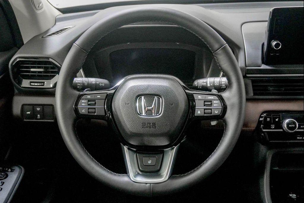 new 2025 Honda Pilot car, priced at $50,022