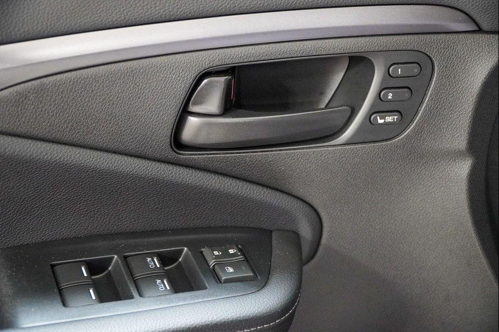 used 2022 Honda Passport car, priced at $28,384