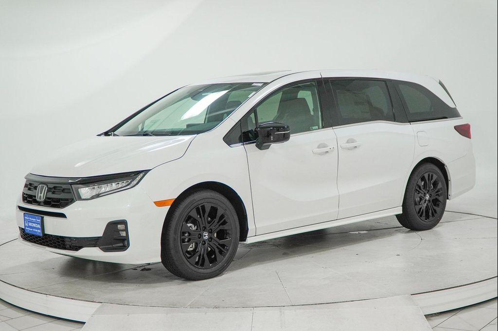 new 2026 Honda Odyssey car, priced at $43,124