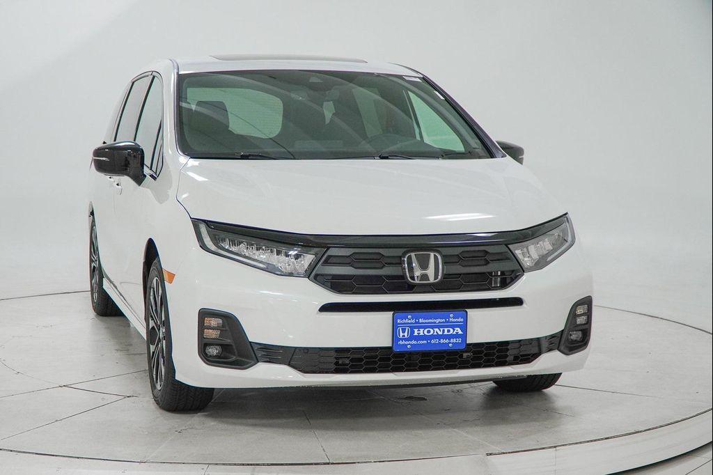 new 2026 Honda Odyssey car, priced at $43,124