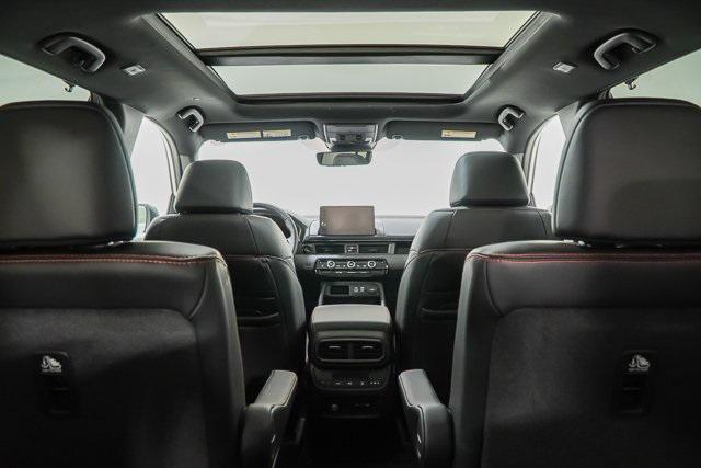 new 2025 Honda Pilot car, priced at $48,288