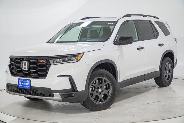 new 2025 Honda Pilot car, priced at $48,288