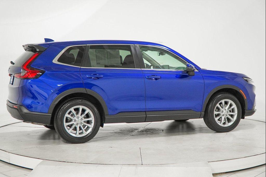 used 2025 Honda CR-V car, priced at $34,998