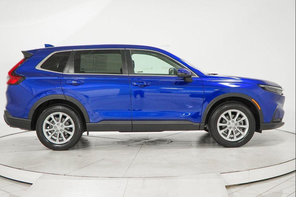 used 2025 Honda CR-V car, priced at $34,998