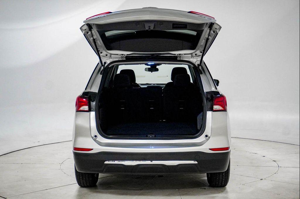 used 2022 Chevrolet Equinox car, priced at $20,998