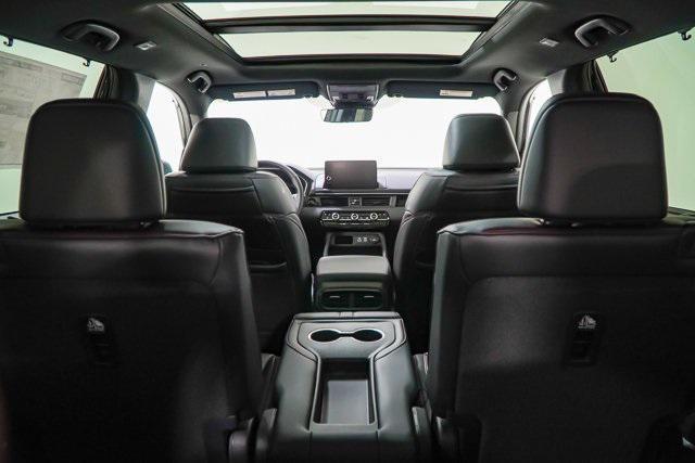 new 2025 Honda Pilot car, priced at $51,554