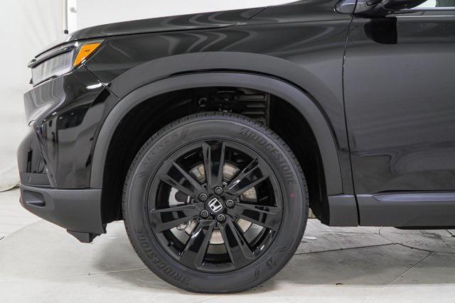 new 2025 Honda Pilot car, priced at $51,399