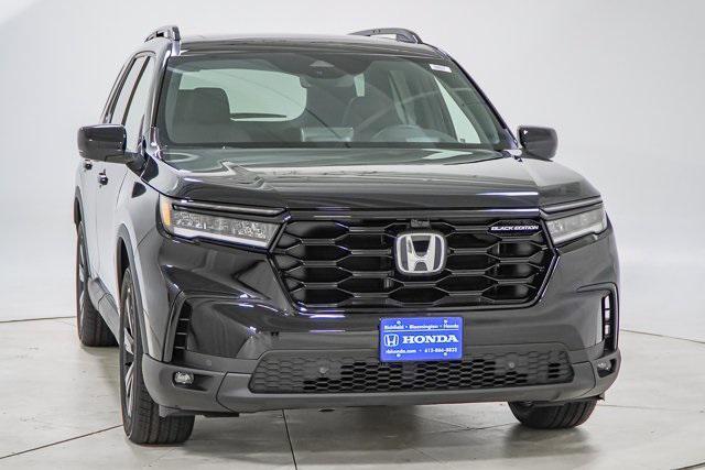 new 2025 Honda Pilot car, priced at $51,399