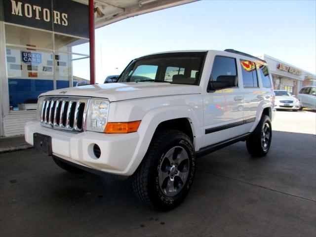 used 2008 Jeep Commander car, priced at $8,250
