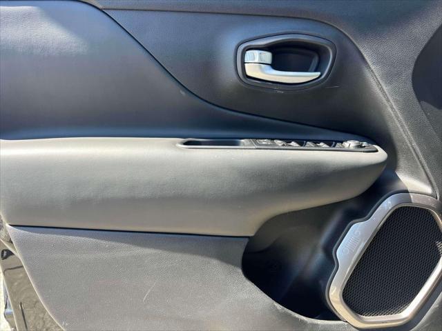 used 2021 Jeep Renegade car, priced at $12,321