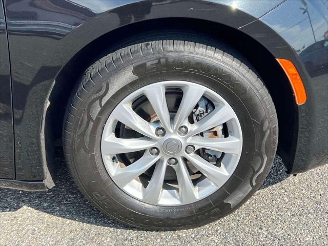 used 2019 Chrysler Pacifica car, priced at $13,997