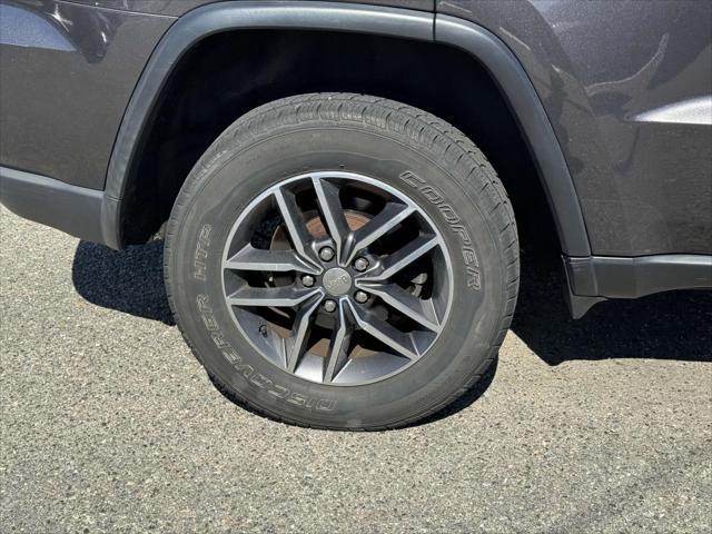 used 2018 Jeep Grand Cherokee car, priced at $14,342