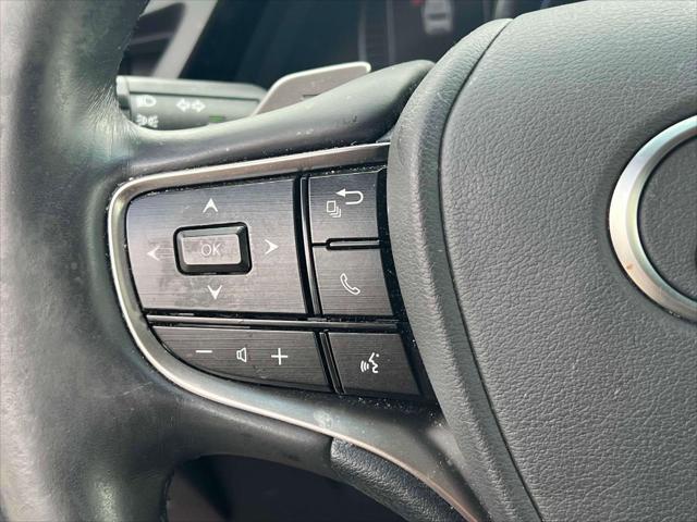 used 2022 Lexus ES 350 car, priced at $30,997