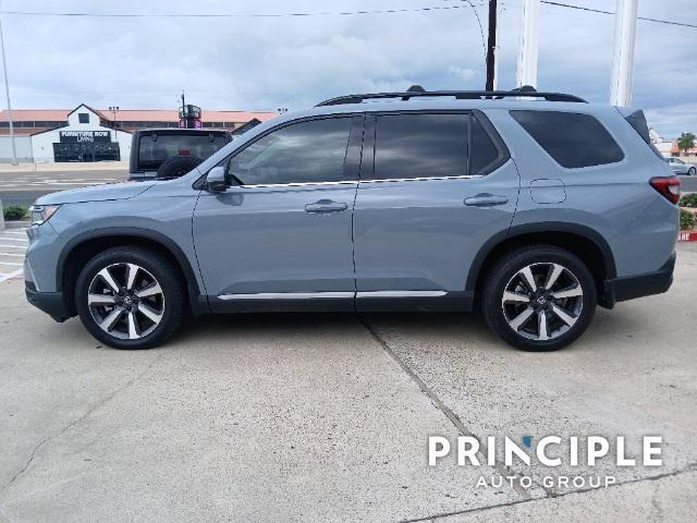 used 2023 Honda Pilot car, priced at $44,995