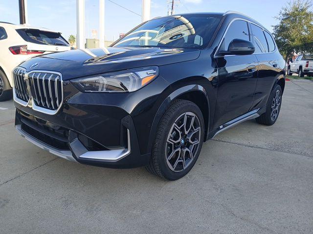 new 2025 BMW X1 car, priced at $46,365