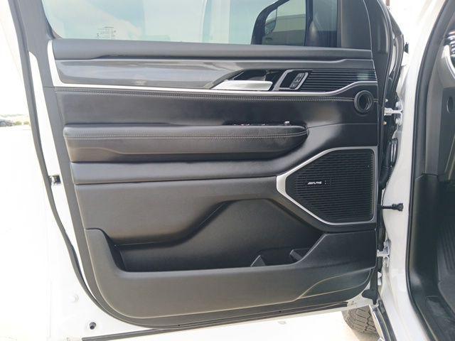 used 2022 Jeep Wagoneer car, priced at $41,791