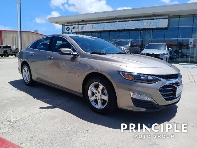 used 2022 Chevrolet Malibu car, priced at $18,999