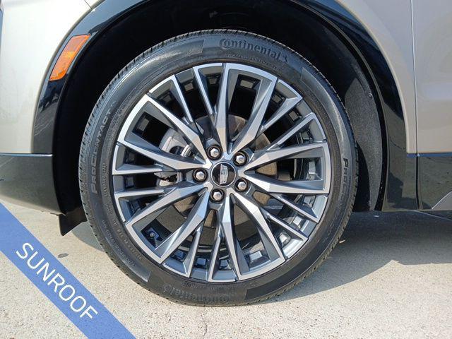 used 2024 Cadillac XT4 car, priced at $45,191