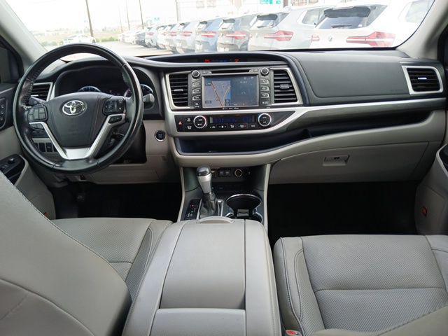 used 2017 Toyota Highlander car, priced at $22,990
