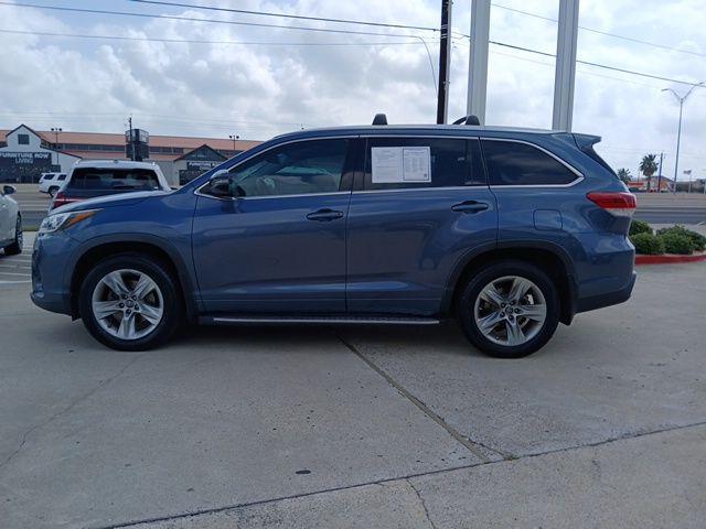 used 2017 Toyota Highlander car, priced at $22,990