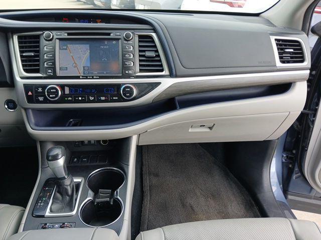 used 2017 Toyota Highlander car, priced at $22,990