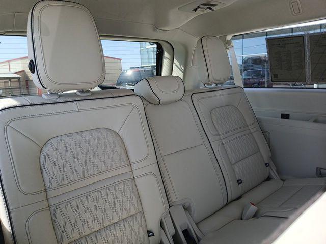 used 2020 Lincoln Navigator car, priced at $52,999