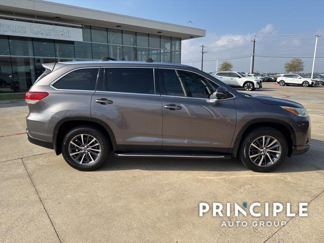 used 2019 Toyota Highlander car, priced at $26,576