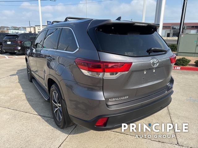 used 2019 Toyota Highlander car, priced at $26,576