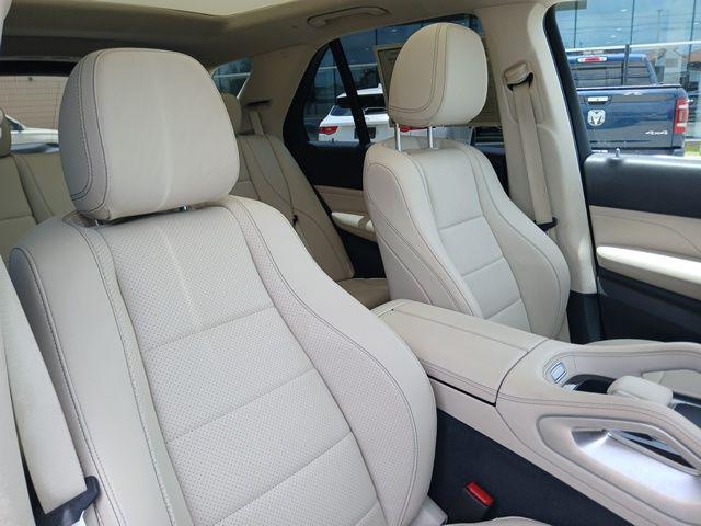 used 2020 Mercedes-Benz GLE 350 car, priced at $30,200