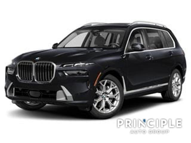 new 2025 BMW X7 car, priced at $124,085