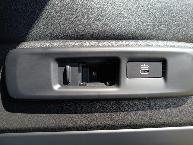 used 2020 BMW X7 car, priced at $36,991
