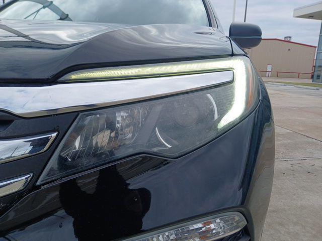 used 2018 Honda Pilot car, priced at $18,791