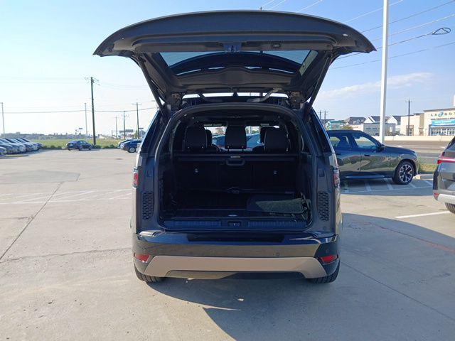 used 2023 Land Rover Discovery car, priced at $36,980