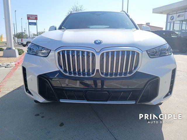 new 2025 BMW X5 PHEV car, priced at $80,810