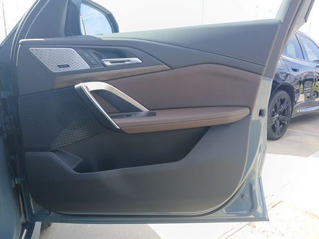 new 2025 BMW X1 car, priced at $57,615