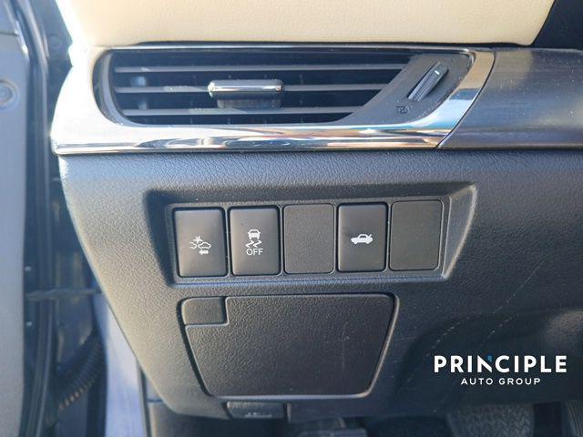 used 2018 Toyota Avalon car, priced at $15,491
