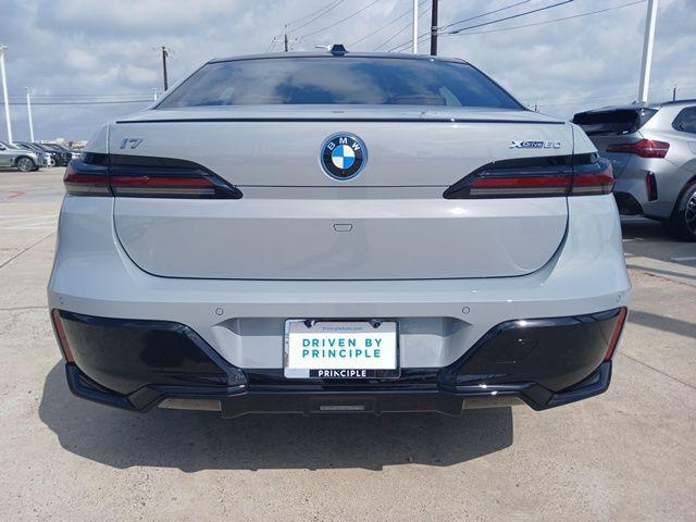 new 2025 BMW i7 car, priced at $122,505