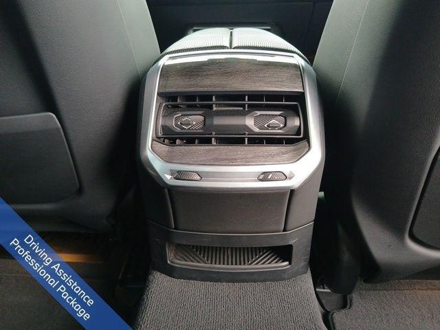 used 2024 BMW i7 car, priced at $86,791