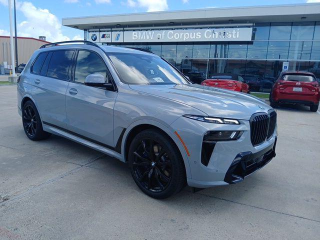 new 2026 BMW X7 car, priced at $102,055