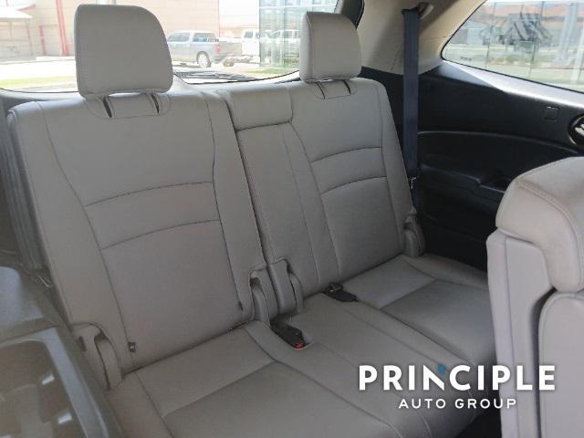 used 2016 Honda Pilot car, priced at $17,191