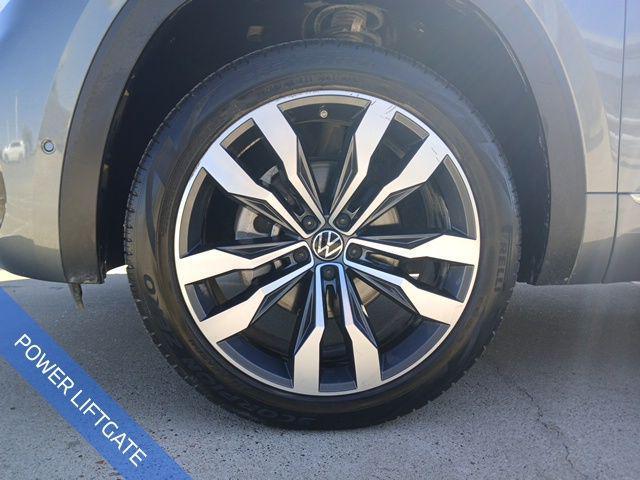 used 2023 Volkswagen Atlas car, priced at $36,591