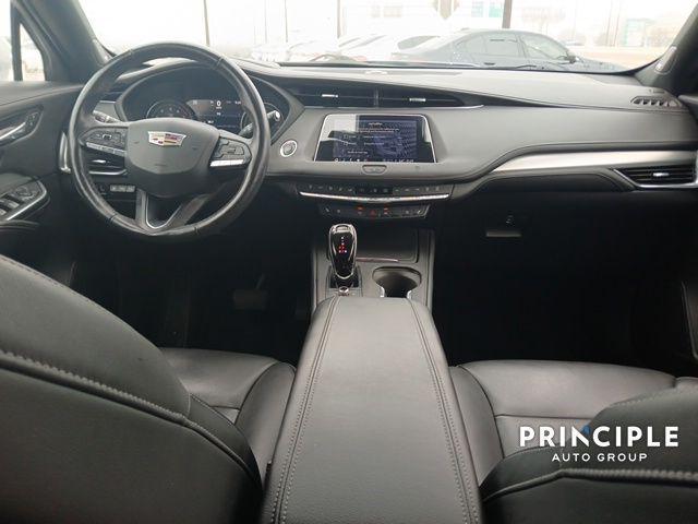 used 2021 Cadillac XT4 car, priced at $19,491
