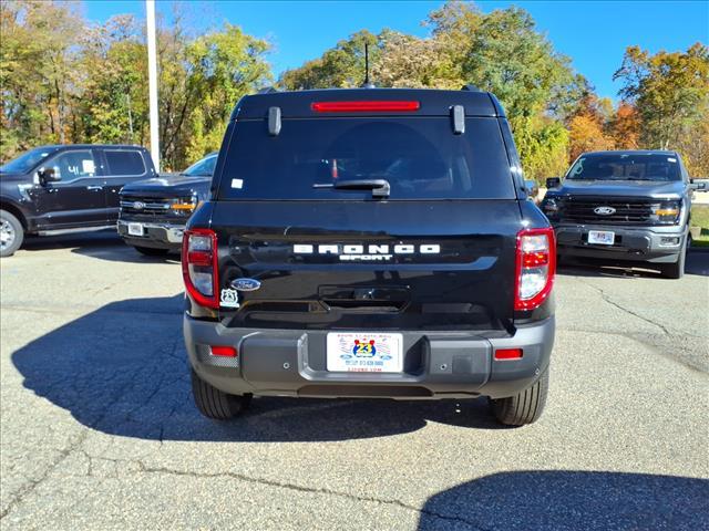 new 2025 Ford Bronco Sport car, priced at $40,001