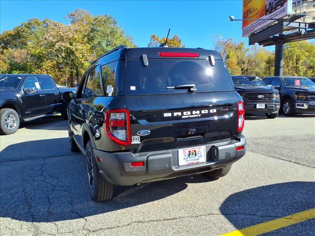 new 2025 Ford Bronco Sport car, priced at $40,001