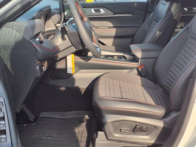 new 2025 Ford Explorer car, priced at $47,220