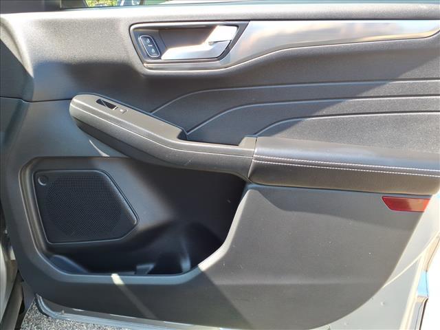 used 2022 Ford Escape car, priced at $26,161