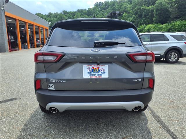 new 2025 Ford Escape car, priced at $31,171