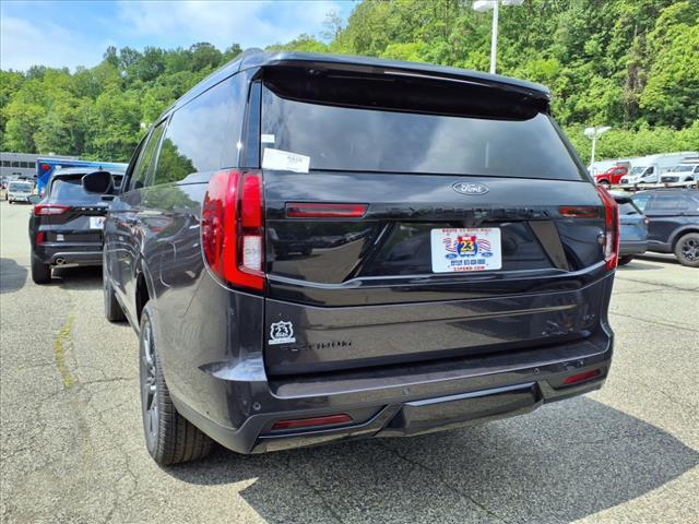 new 2025 Ford Expedition Max car, priced at $86,665