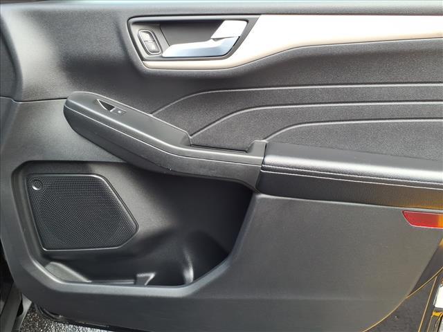 used 2022 Ford Escape car, priced at $22,580